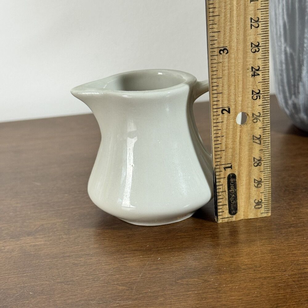 Vintage Hall China Off-White Ceramic Creamer Pitcher Made in USA - Picture 3 of 5